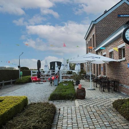 Gasthof De Statie Wilderen エクステリア 写真